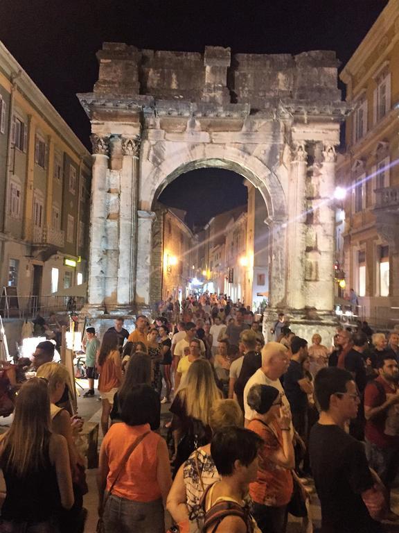 Arenacentar Apartments Pula Dış mekan fotoğraf